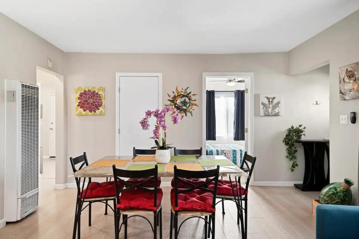 Сasa de vacaciones Spacious Centrally Located New 2 Bedroom Property! *
