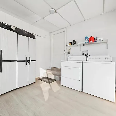 Spacious Centrally Located New 2 Bedroom Property! Inglewood Exterior photo