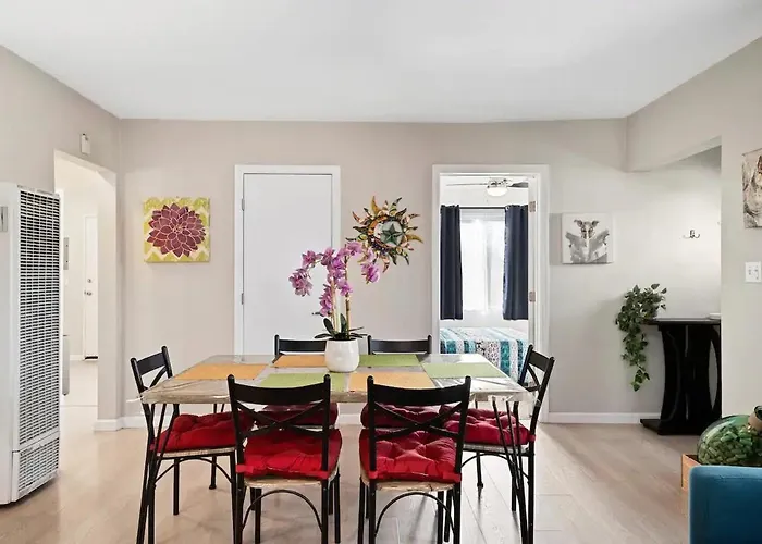 Spacious Centrally Located New 2 Bedroom Property!