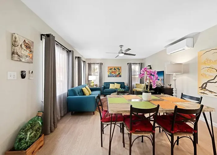 Spacious Centrally Located New 2 Bedroom Property!